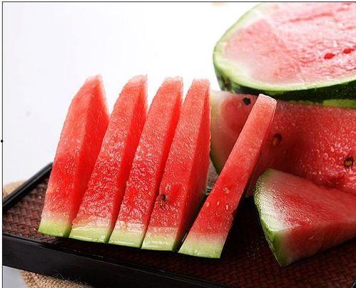 海南女吃瓜,揭秘热带风情下的闲聊文化